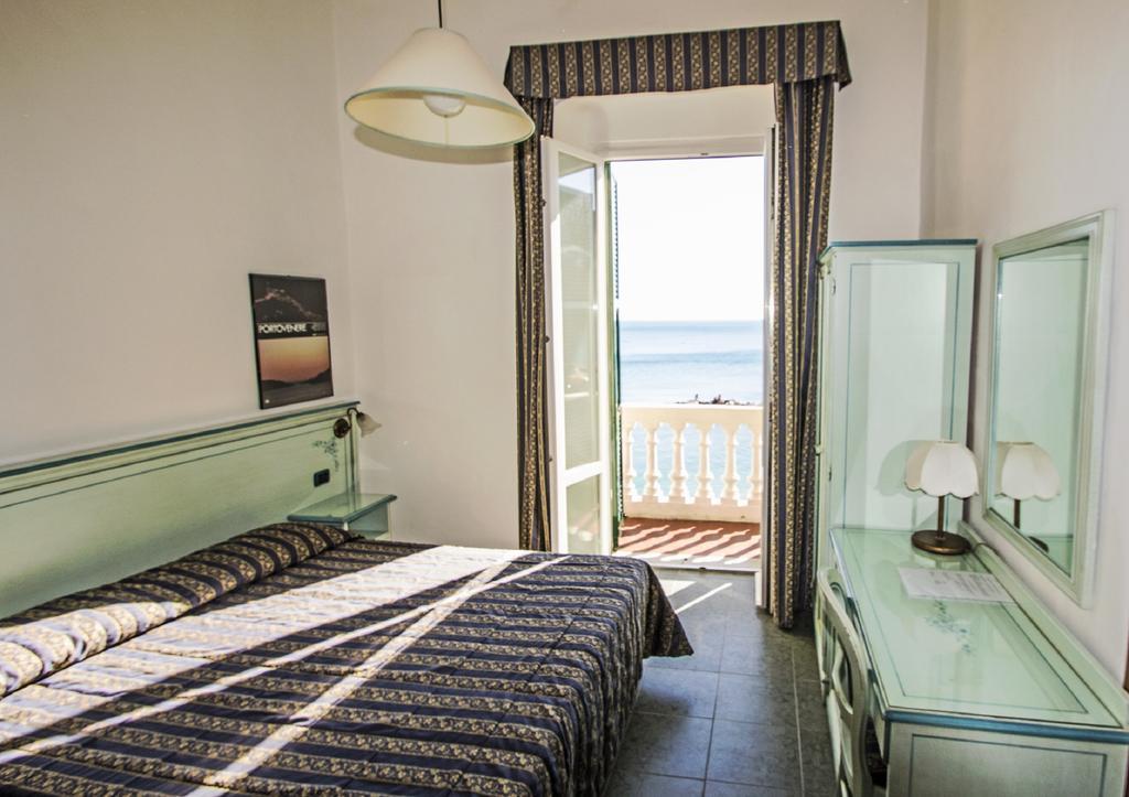 Hotel Baia Monterosso al Mare Kültér fotó