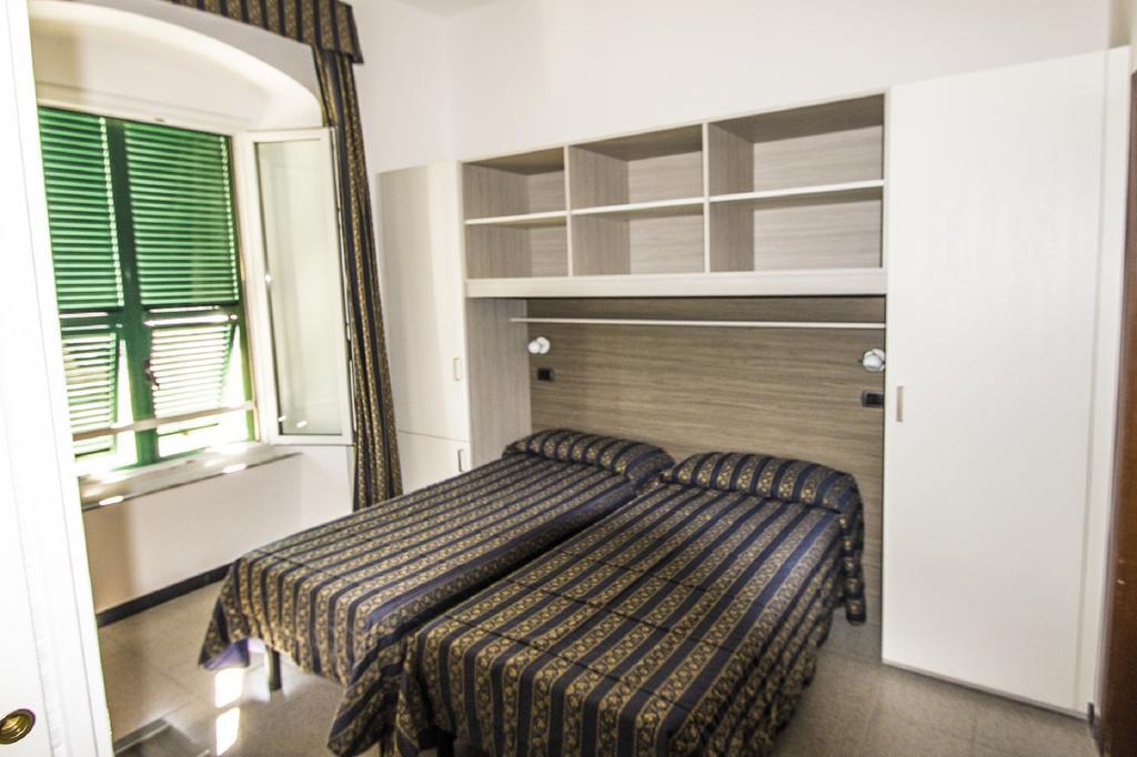 Hotel Baia Monterosso al Mare Szoba fotó